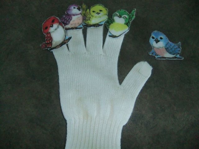 NAMC montessori preschool separation anxiety tips for parents teachers puppet glove