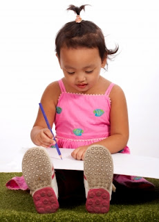 NAMC should we still teach handwriting in the Montessori classroom toddler with pencil