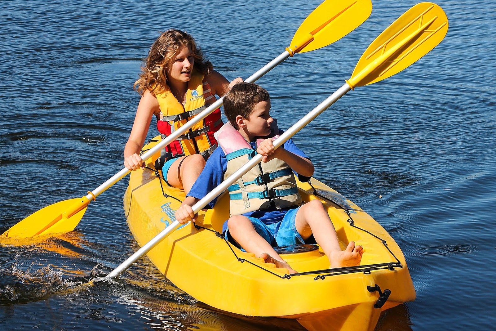 namc montessori Ideas for Non-Competitive Physical Education in the Montessori Environment family kayaking